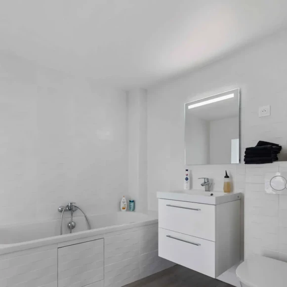 Espace indépendant 200 m² 20 postes Location bureau Rue du Four Paris 75006 - photo 11