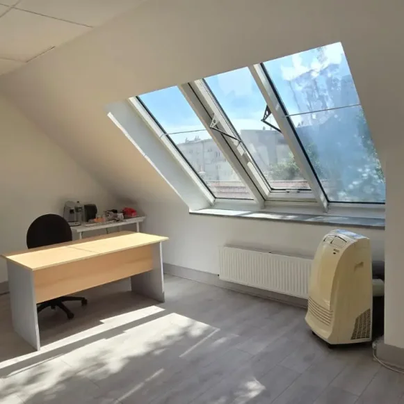 Bureau privé 12 m² 2 postes Coworking Boulevard Jeanne d'Arc Argenteuil 95100 - photo 1