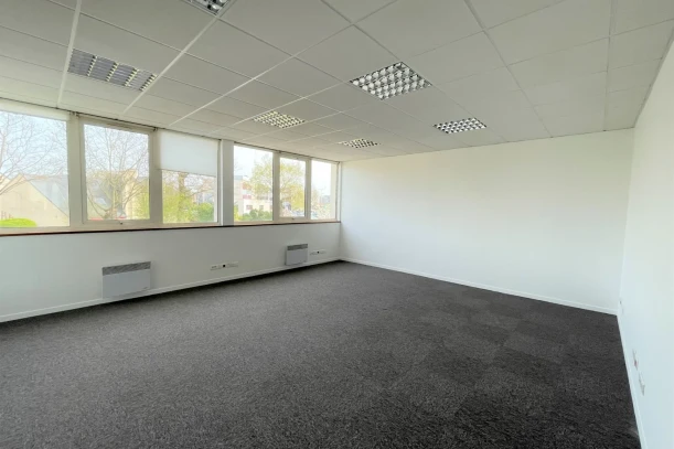 Espace indépendant - 35760 - 40 postes - 6164.37€