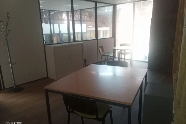 Bureau privé - 59200 - 1 poste - 385€