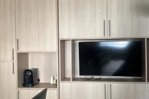 Bureau privé - 69006 - 2 postes - 1100€