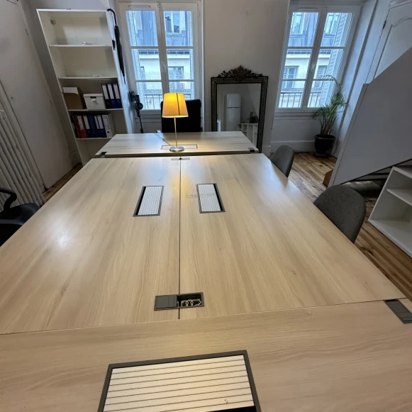 Espace indépendant 38 m² 7 postes Location bureau Rue d'Hauteville Paris 75010 - photo 2