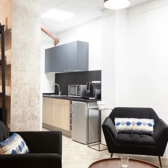 Espace indépendant 80 m² 14 postes Location bureau Rue de Montmorency Paris 75003 - photo 5