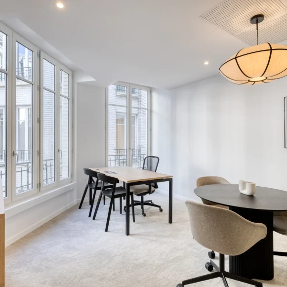 Espace indépendant 431 m² 56 postes Location bureau Rue de Provence Paris 75008 - photo 1