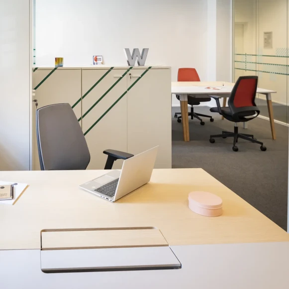 Bureau privé 52 m² 8 postes Location bureau Rue Marcadet Paris 75018 - photo 2