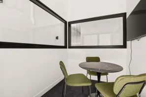 Espace indépendant - 75002 - 22 postes - 8000€