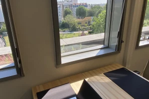 Open Space - 75010 - 8 postes - 350€