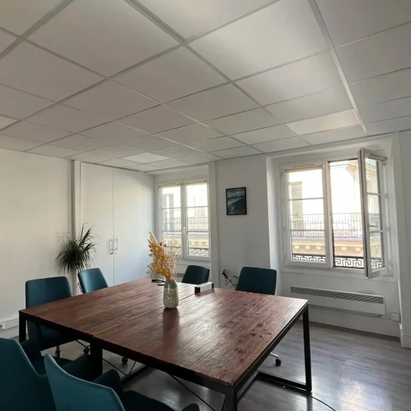 Open Space  10 postes Coworking Rue du 4 septembre Paris 75002 - photo 5