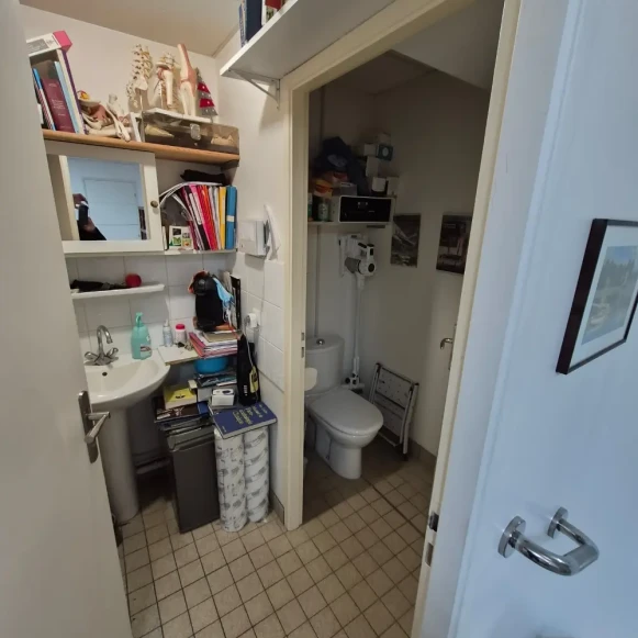 Bureau privé 28 m² 2 postes Location bureau Route du Villard Saint-Jorioz 74410 - photo 4