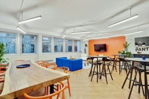 Rue de Surène Paris 08