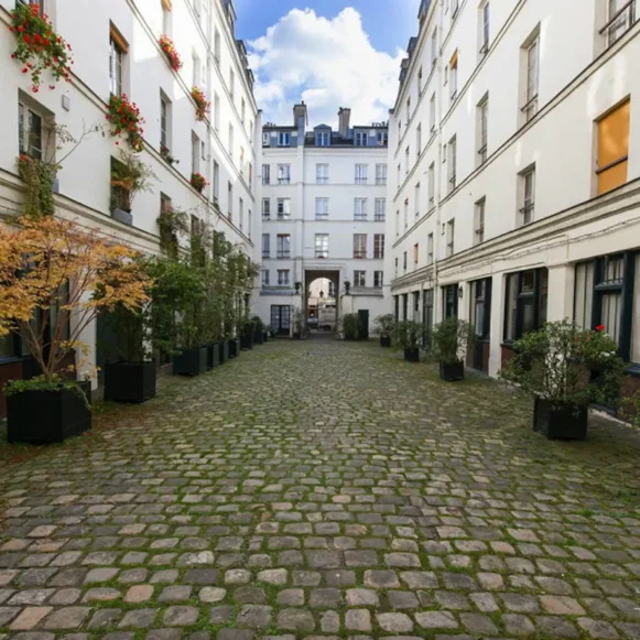 Espace indépendant 75 m² 12 postes Location bureau Rue du Cherche-Midi Paris 75006 - photo 1
