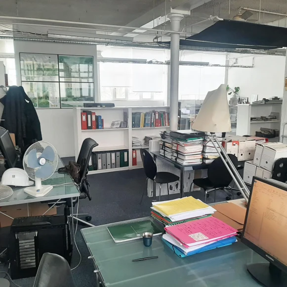 Open Space  12 postes Coworking Rue Froment Paris 75011 - photo 3