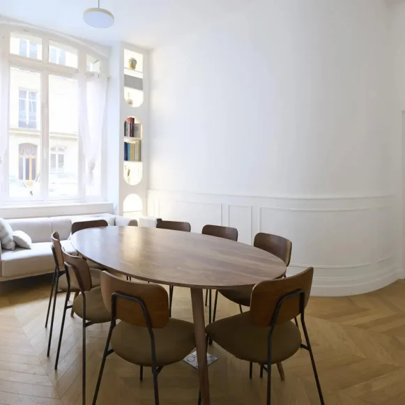 Bureau privé 75 m² 10 postes Coworking Rue d'Amsterdam Paris 75008 - photo 4
