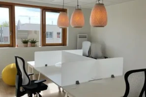 Bureau privé - 35510 - 3 postes - 875€