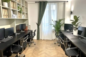 Bureau privé - 75008 - 4 postes - 1760€