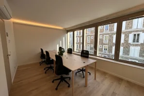 Bureau privé - 92120 - 7 postes - 3850€