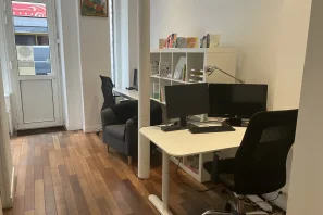 Open Space - 75008 - 2 postes - 300€