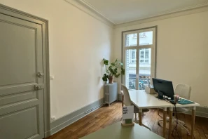 Bureau privé - 37000 - 3 postes - 799€