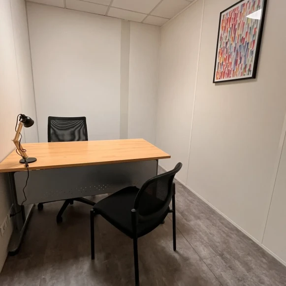 Bureau privé 8 m² 1 poste Coworking Avenue de l'Amiral Lemonnier Marly-le-Roi 78160 - photo 6