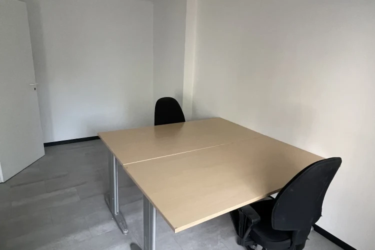 Espace indépendant - 68100 - 7 postes - 140€