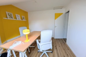 Bureau privé - 44980 - 2 postes - 300€