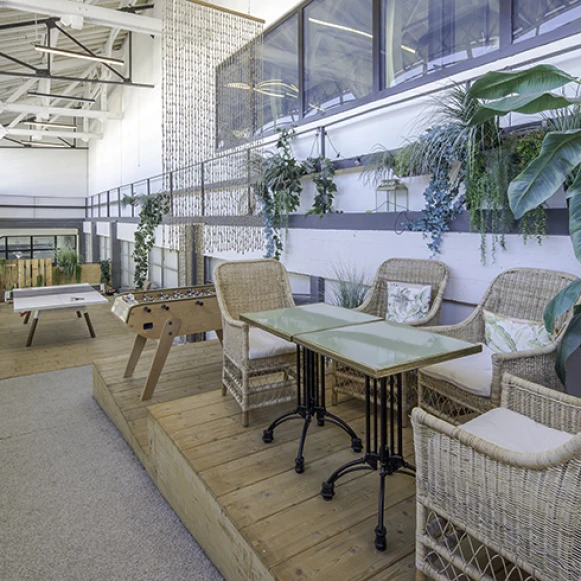 Bureau privé 45 m² 14 postes Coworking Rue de Marseille Lyon 69007 - photo 3