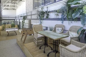 Bureau privé - 69007 - 2 postes - 1090€