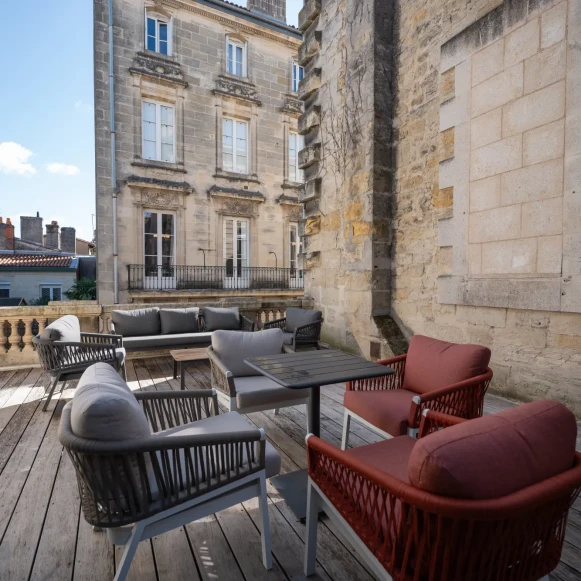 Bureau privé 39 m² 10 postes Location bureau Rue Crozilhac Bordeaux 33000 - photo 8