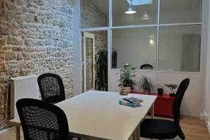 Bureau privé - 75004 - 6 postes - 3500€
