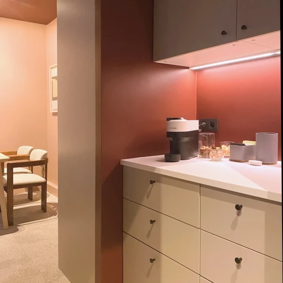 Espace indépendant 36 m² 13 postes Location bureau Rue Ernest Psichari Paris 75007 - photo 11