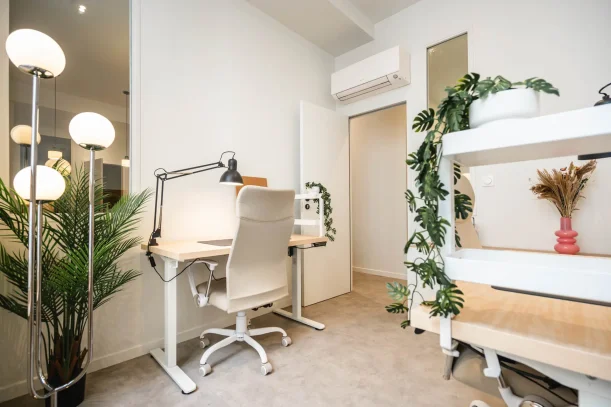 Bureau privé - 51100 - 2 postes - 450€