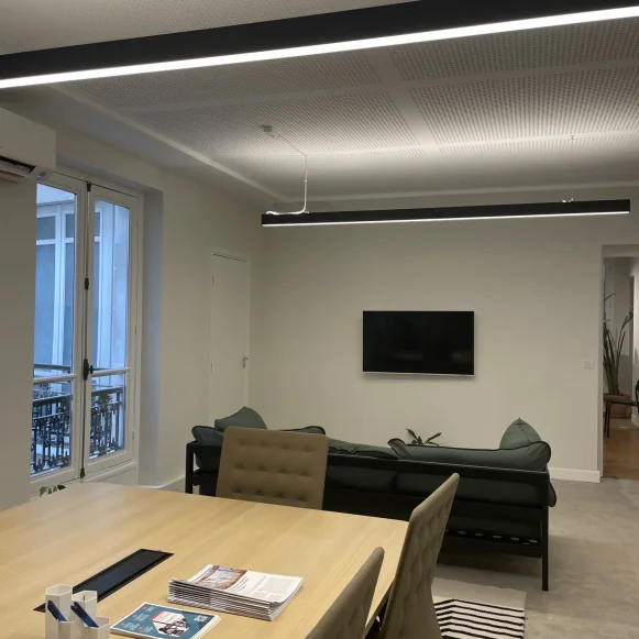 Open Space  6 postes Location bureau Rue d'Argenteuil Paris 75001 - photo 4