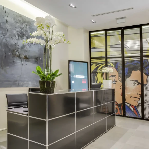 Bureau privé 180 m² 25 postes Coworking Rue Léo Delibes Paris 75016 - photo 1