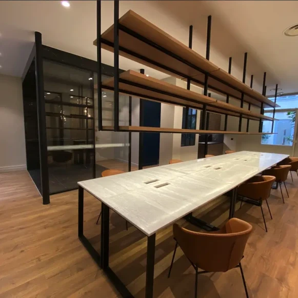 Espace indépendant 91 m² 12 postes Location bureau Rue de Ponthieu Paris 75008 - photo 3