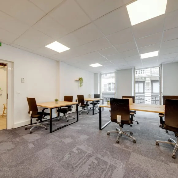 Espace indépendant 134 m² 26 postes Location bureau Rue Martel Paris 75010 - photo 7