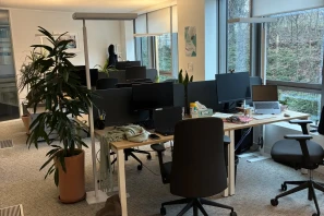 Espace indépendant - 75015 - 24 postes - 10000€
