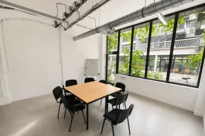 Espace indépendant - 93100 - 14 postes - 4981€
