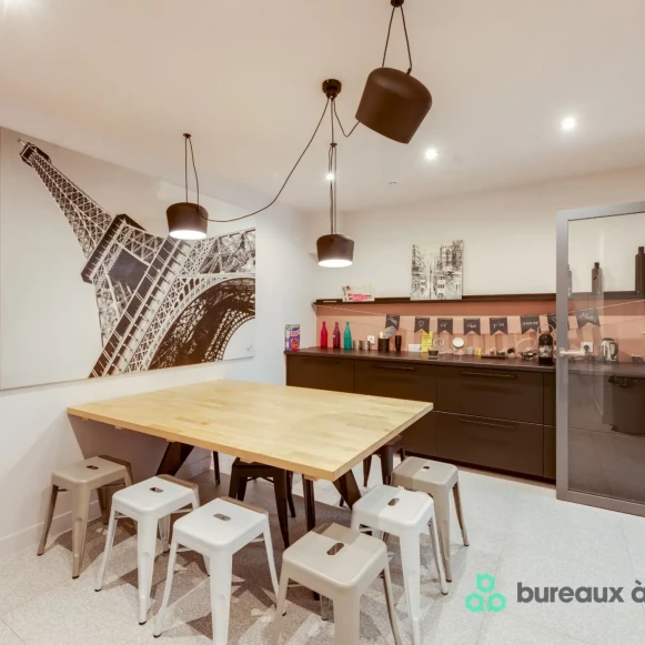 Bureau privé 30 m² 4 postes Coworking Rue Belhomme Paris 75018 - photo 10