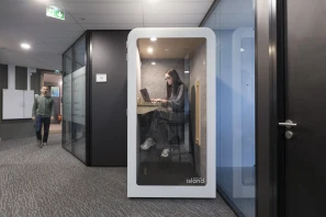 Bureau privé - 69009 - 2 postes - 855€