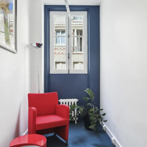 Bureau privé 26 m² 6 postes Location bureau Square de l'Avenue du Bois Paris 75016 - photo 7
