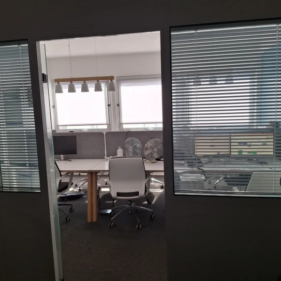 Open Space  4 postes Location bureau Rue Pastorelli Nice 06000 - photo 2