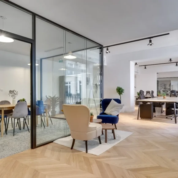 Espace indépendant 350 m² 56 postes Location bureau Avenue Victor Hugo Paris 75016 - photo 4