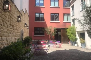 Open Space - 92110 - 10 postes - 250€