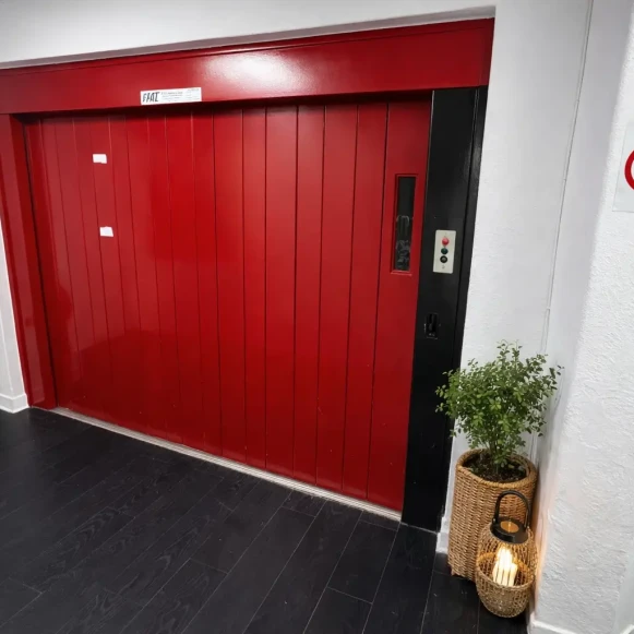 Bureau privé 15 m² 4 postes Coworking Rue Rabelais Montreuil 93100 - photo 4