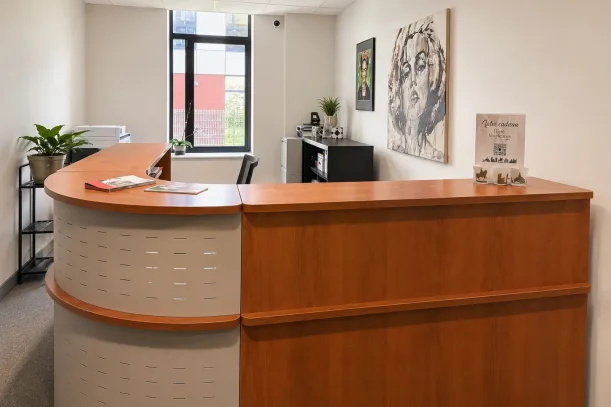 Bureau privé - 69570 - 3 postes - 700€