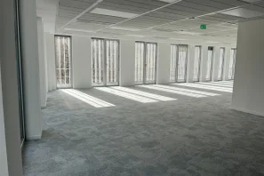 Bureau privé - 92100 - 25 postes - 8500€