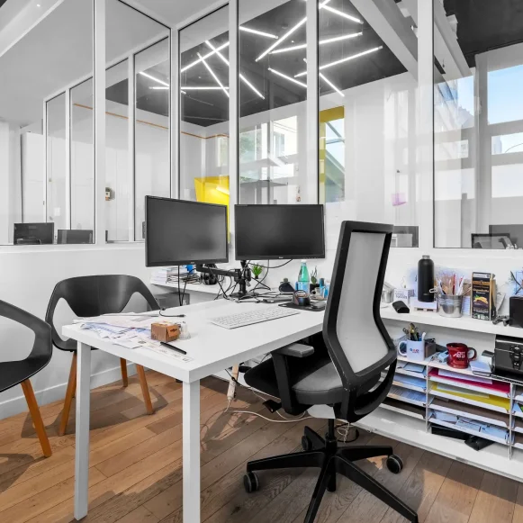 Espace indépendant 150 m² 17 postes Coworking Passage du Bureau Paris 75011 - photo 6
