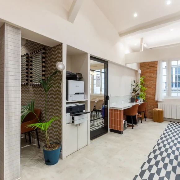 Espace indépendant 140 m² 24 postes Location bureau Rue de Laborde Paris 75008 - photo 8