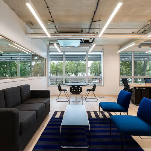 Bureau privé 28 m² 8 postes Coworking Rue des Pirogues de Bercy Paris 75012 - photo 9