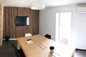 Open Space - 13510 - 2 postes - 209€